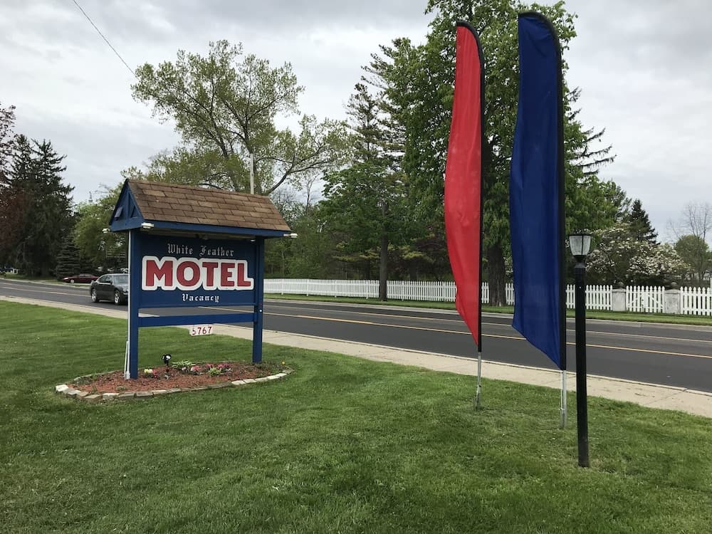 White Feather Motel