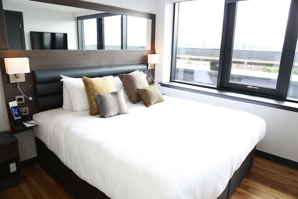 Garner Edinburgh Haymarket by IHG