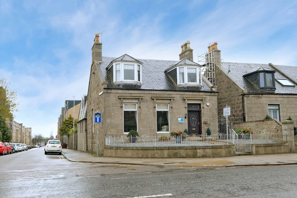 The Jays Guest House