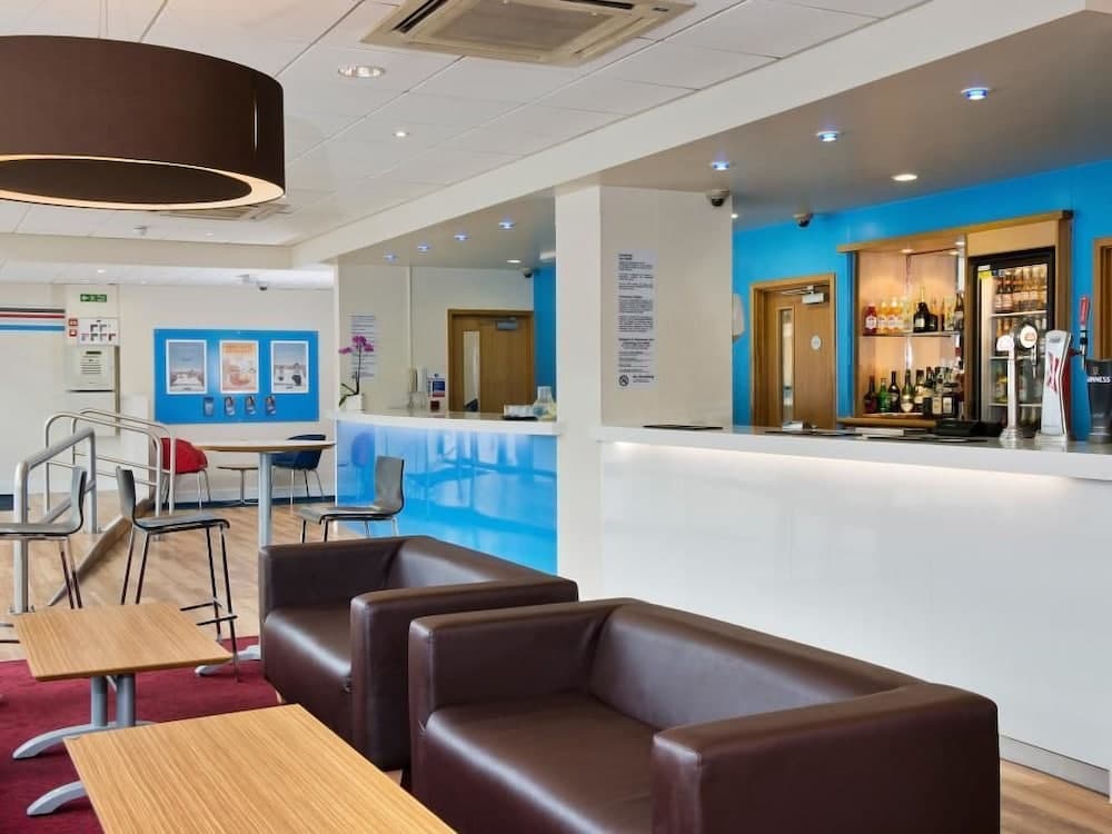 Travelodge Manchester Ancoats Hotel 3