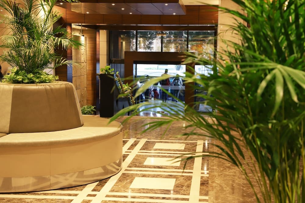 Majestic City Retreat Hotel