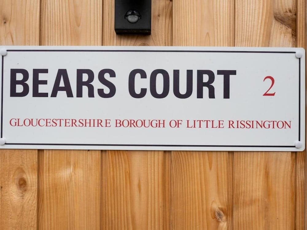 1 Bears Court Little Rissington