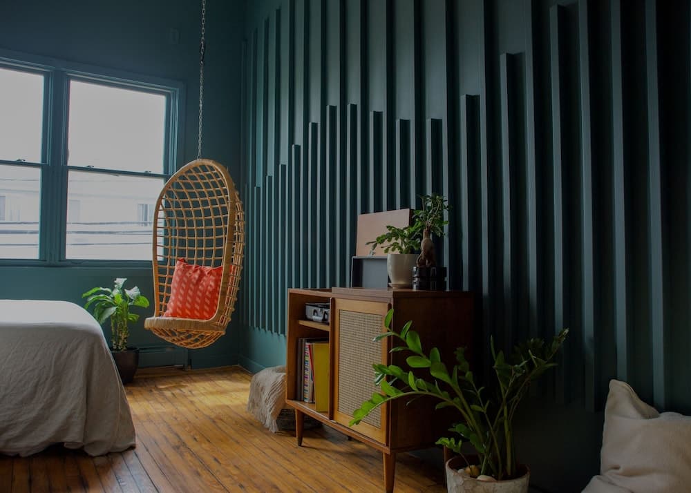 The High Tide Studio #7 Studio Bedroom Hotel Room by RedAwning