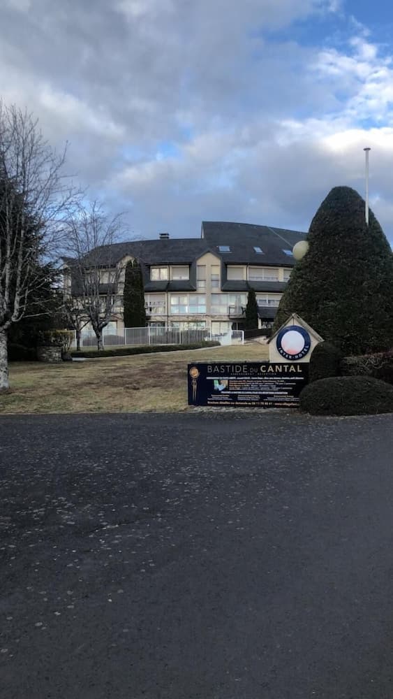INTER-HOTEL Salers Le Gerfaut