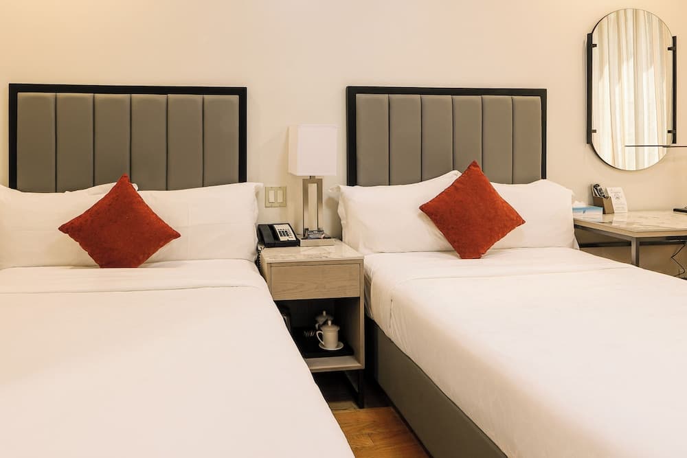 Asiatic Hotel by LaGuardia Airport