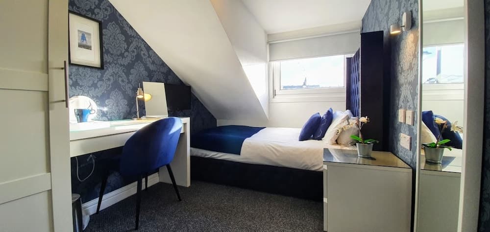 Clifton Guest House 5