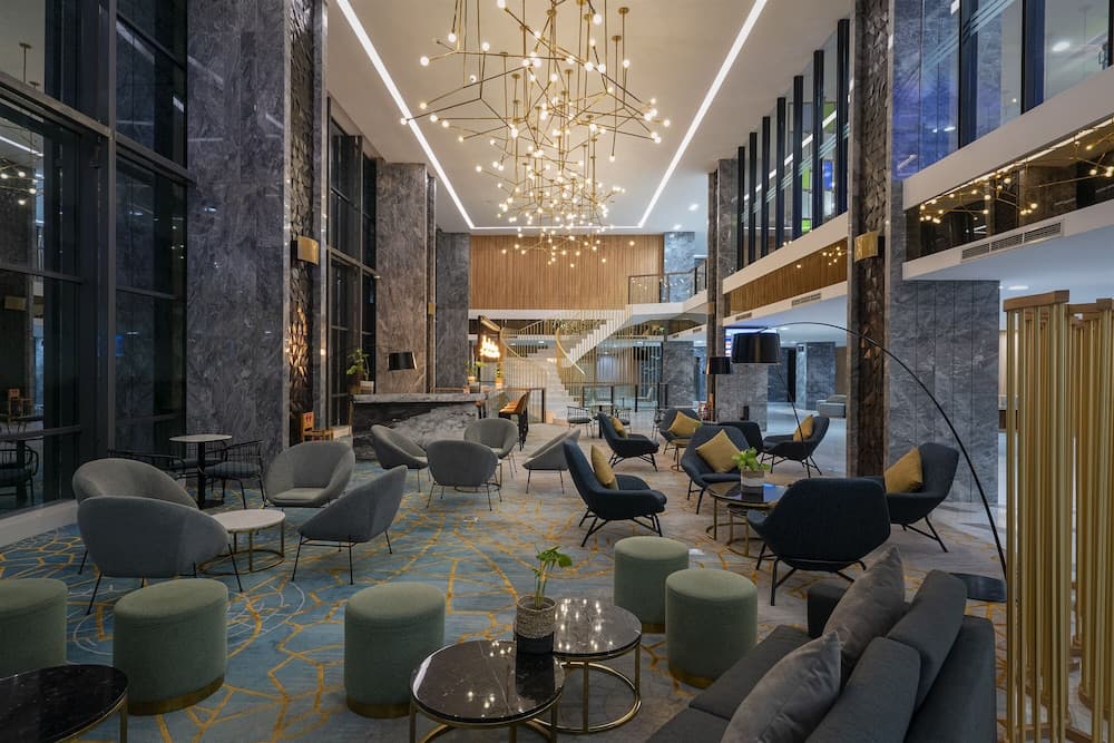 Anara Airport Hotel