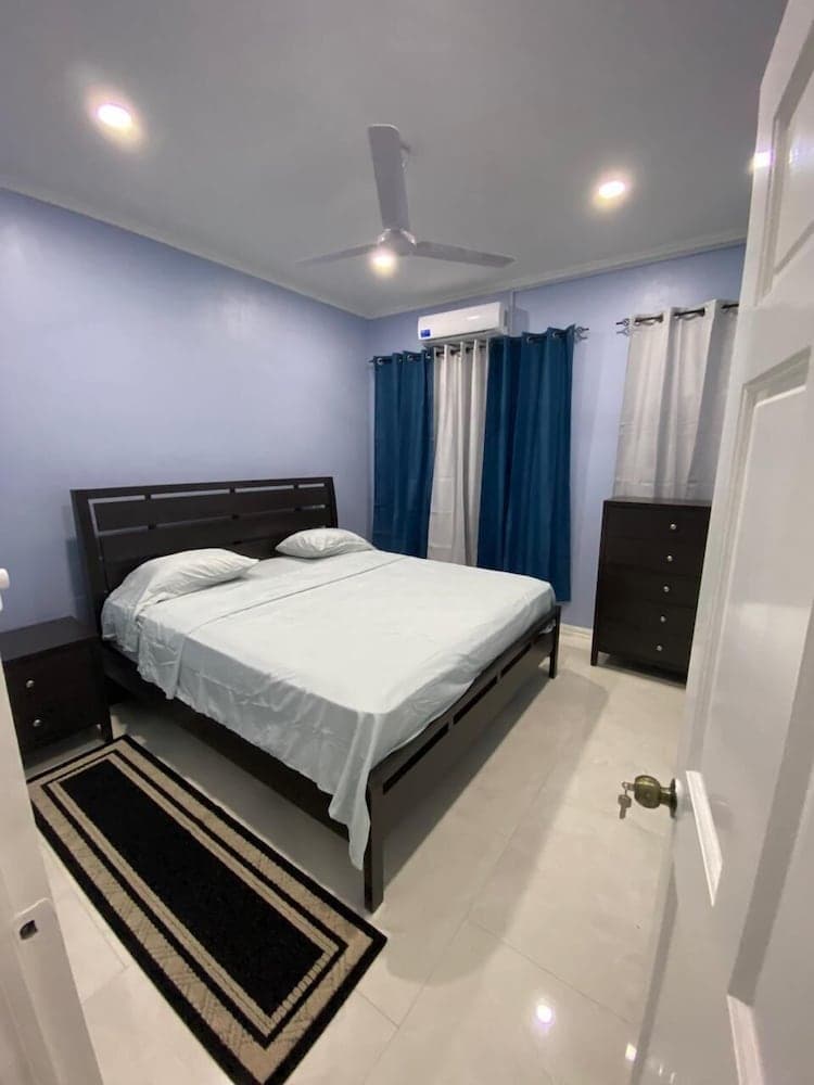 SINGH'S APARTMENT