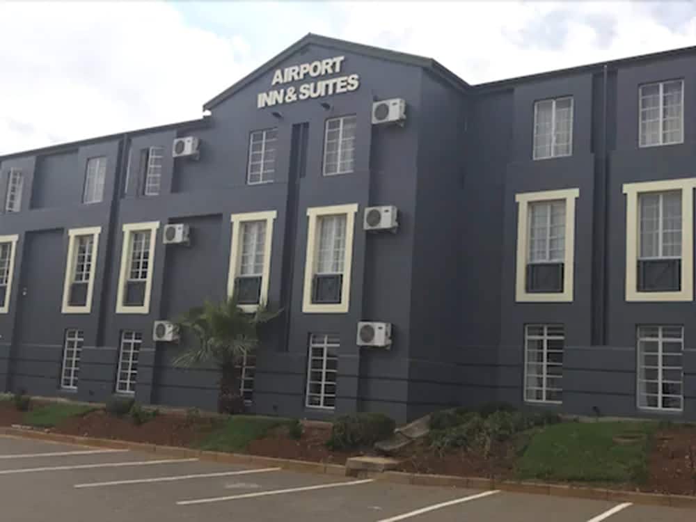 Airport Inn and Suites