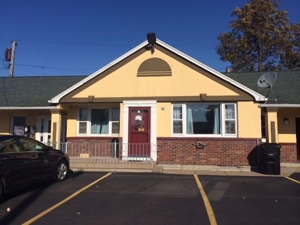 Budget Inn
