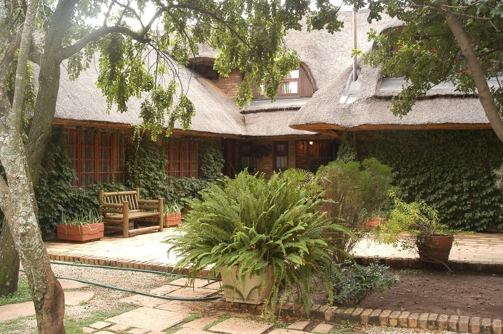 Foundry Guest Lodge