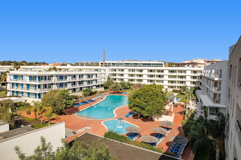 Marina Club Suite Hotel
