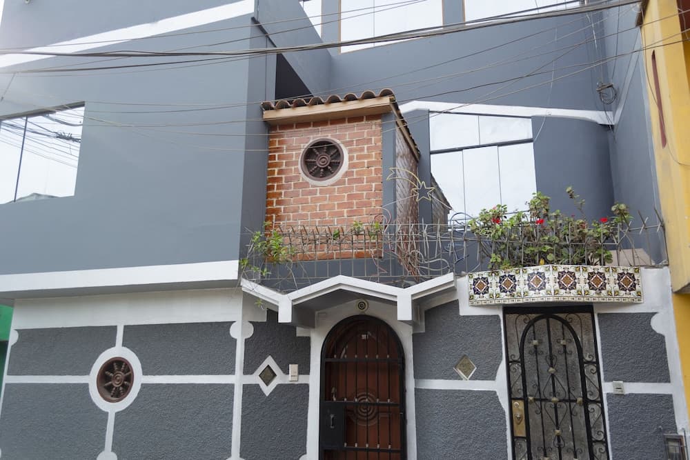 Airport Tampu B&B - Lima Airport