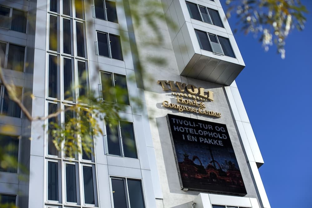 Tivoli Hotel