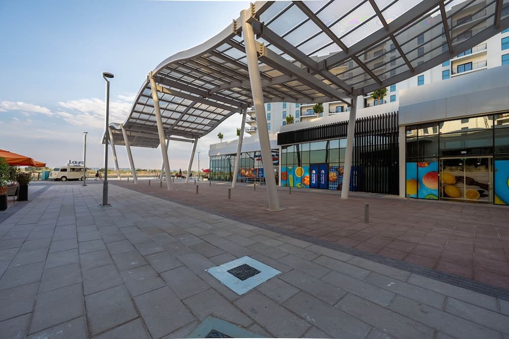 Maison Privee - Chic Apt on Yas Island cls to ALL Main Attractions