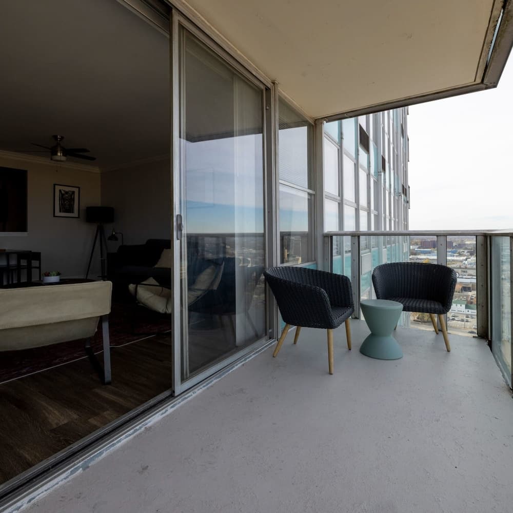 TWO 800 Tower Cozysuites w sky Pool Lounge 22fl
