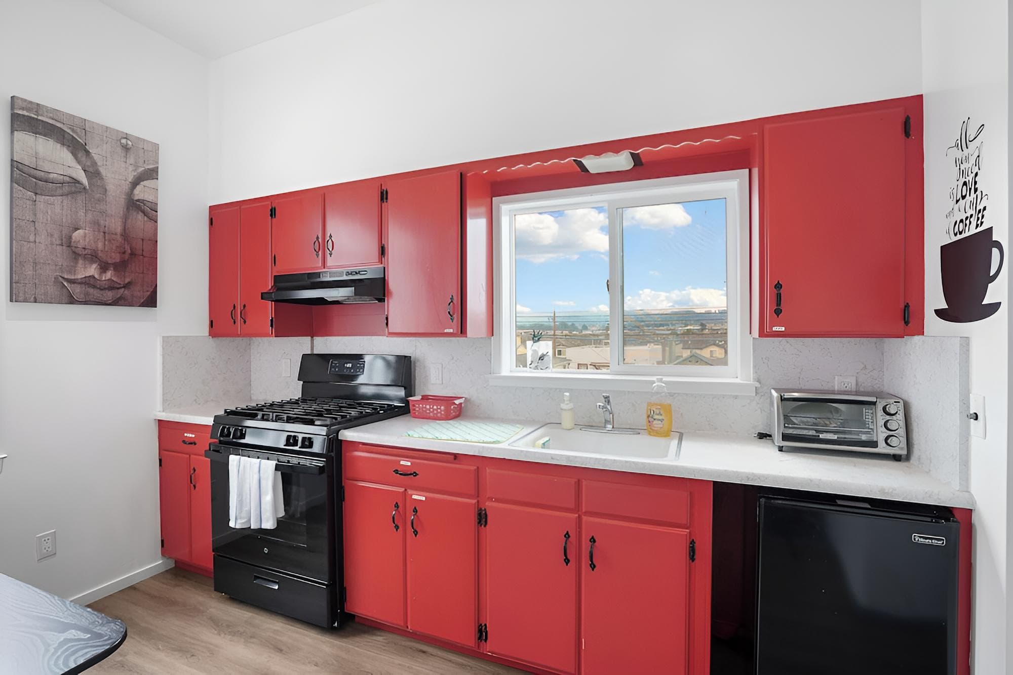 Commercial Homes - Private rooms in SSF