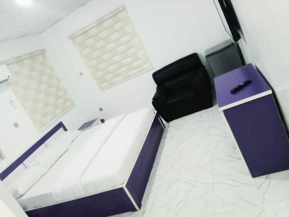 ENU Holiday Home