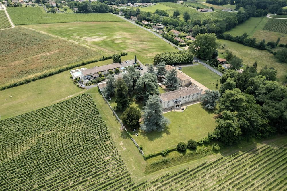 Pey La Tour - Logis Hôtels & restaurant