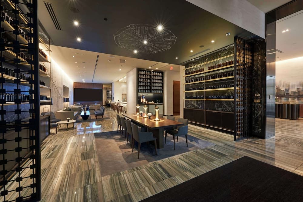 The Lofton Hotel, Tapestry Collection by Hilton