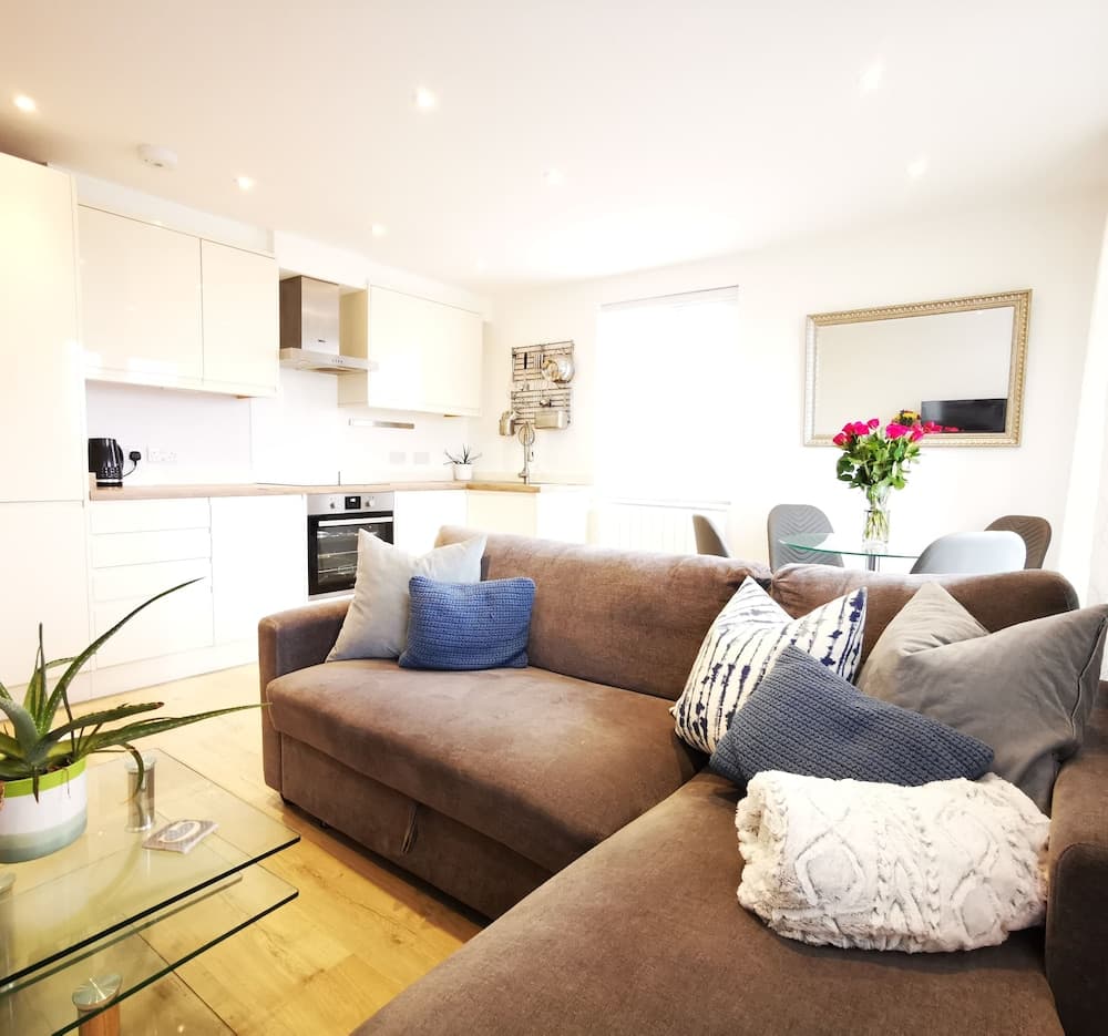 No.2 Horizon - Apartment in East Wittering Village