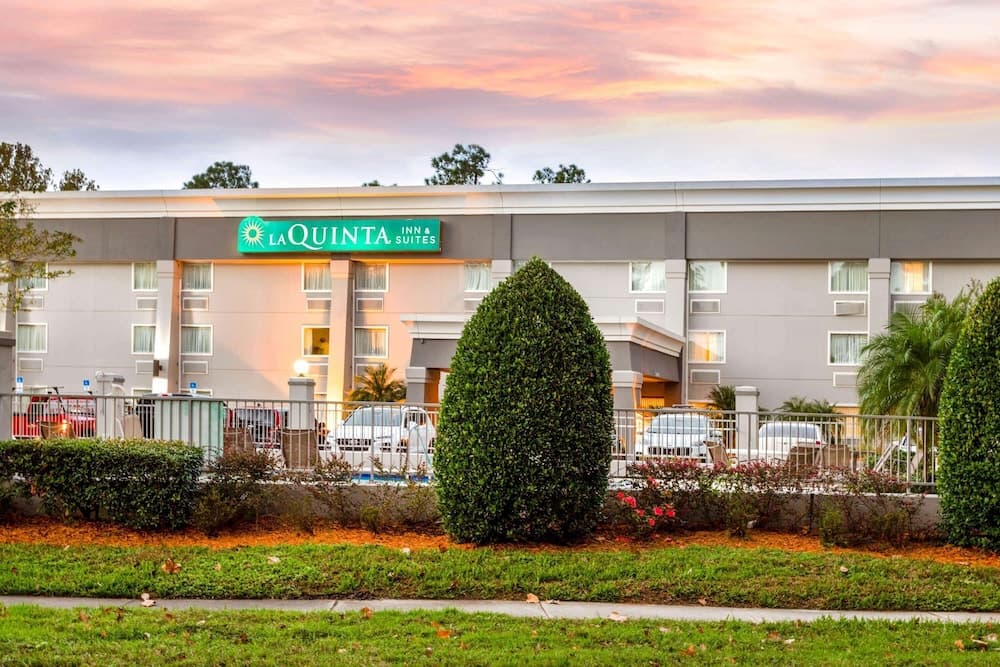 La Quinta Inn & Suites by Wyndham Jacksonville Mandarin