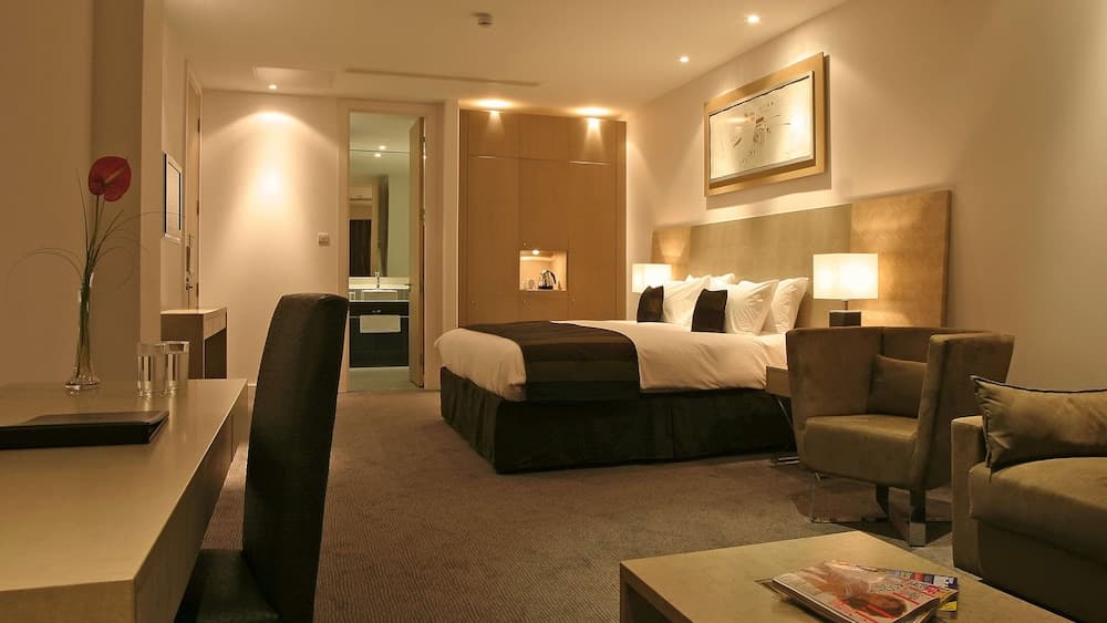 Park Plaza Cardiff 5