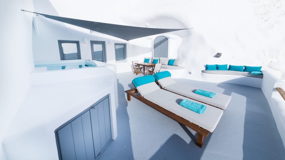 Maregio Suites