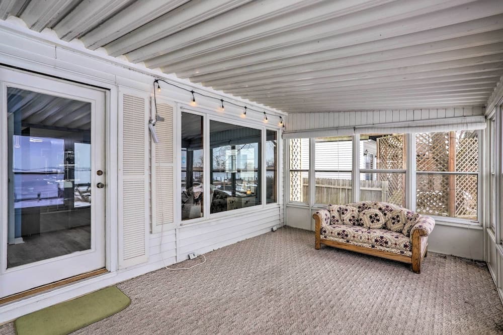 Lake Erie Waterfront Home w/ Sunroom & Yard!