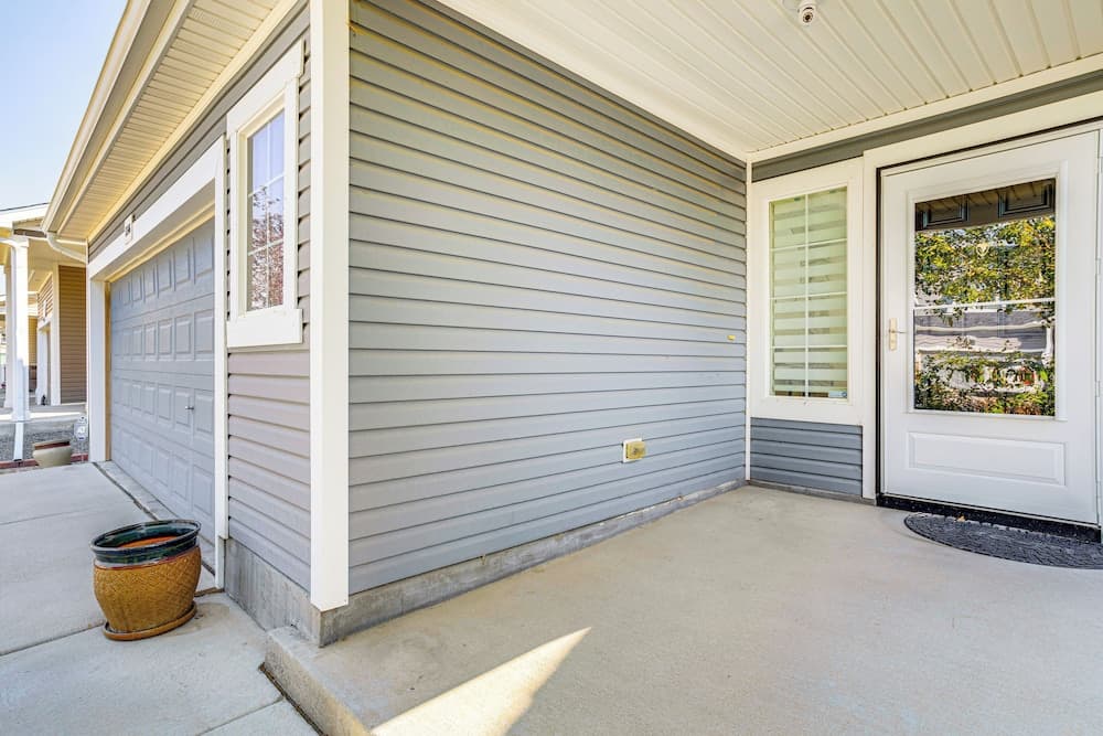 6 Mi to Dia: Denver Home w/ Fenced Yard & Fire Pit