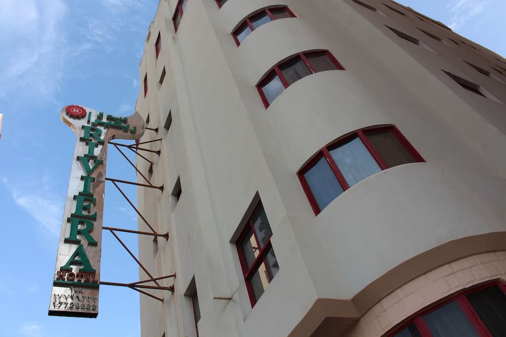Riviera Hotel