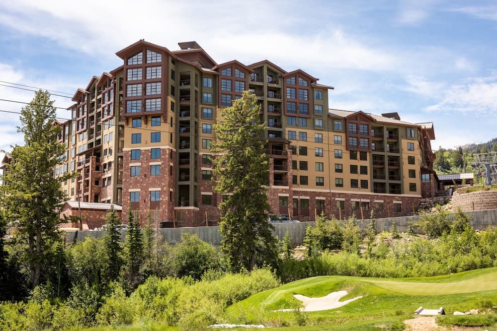 Grand Summit Hotel - Canyons Village, a RockResort