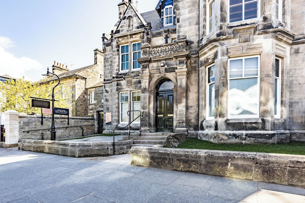 No1. Apartments & Bedrooms St Andrews - St Mary’s