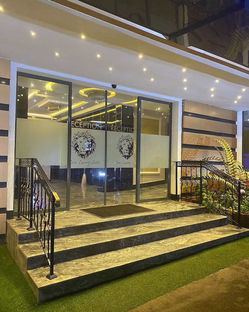Lion Luxury Suites