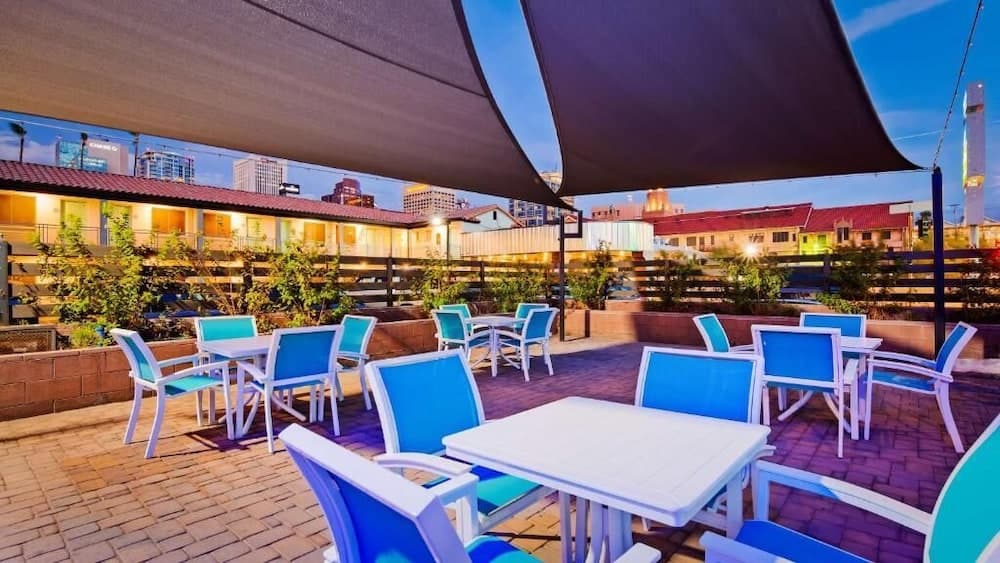 Downtown Phoenix Hotel