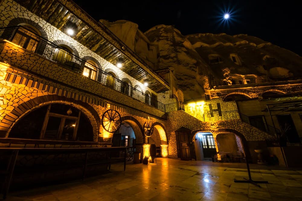 Sarıhan Cave Hotel