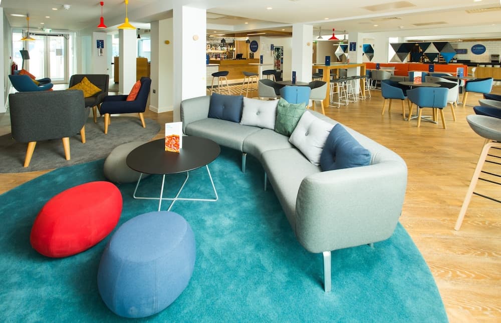Holiday Inn Express Cardiff Bay by IHG 2
