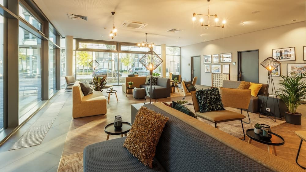 Holiday Inn - the niu, Mesh Stuttgart Messe by IHG