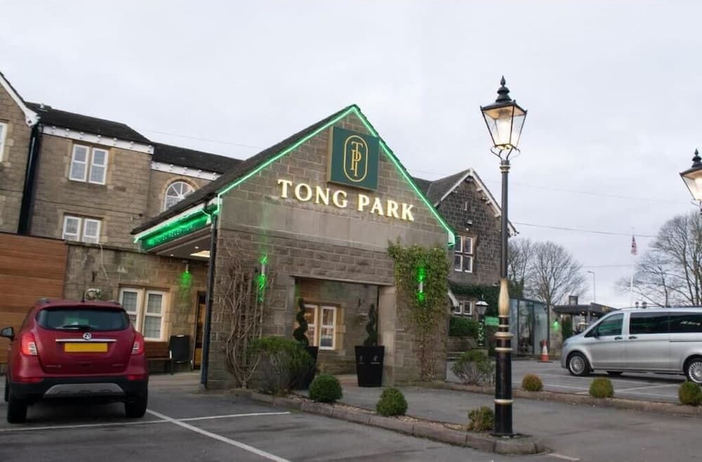 OYO Tong Park Hotel