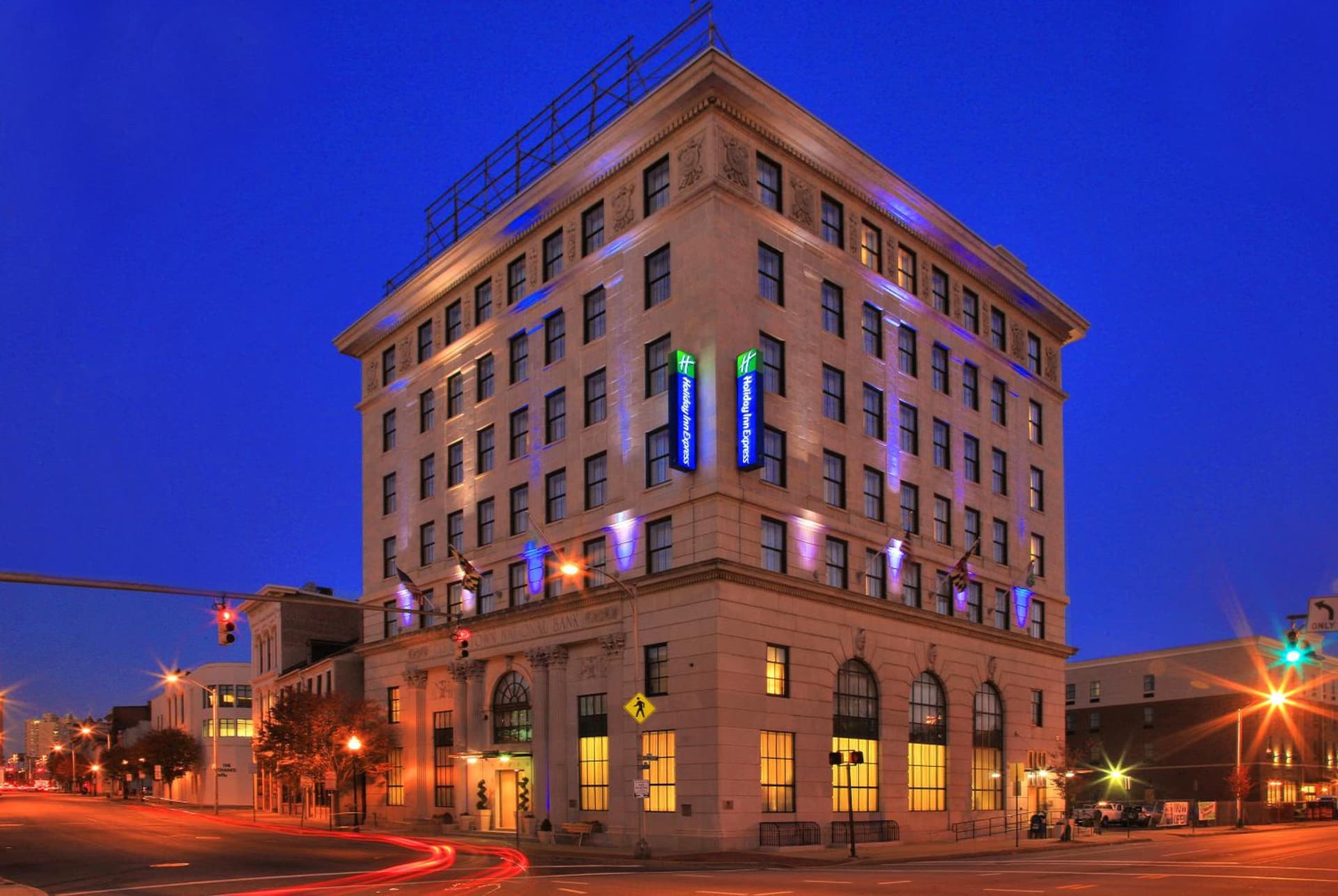 Holiday Inn Express Baltimore-Downtown, an IHG Hotel 3