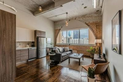 Abode Dallas - Downtown Convention Center 2