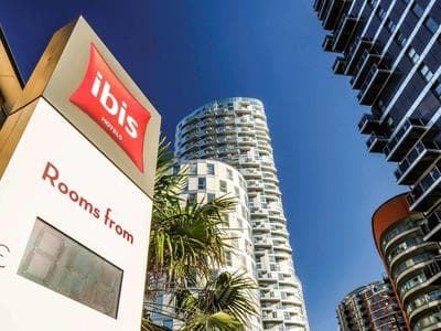 ibis London Docklands Canary Wharf 2