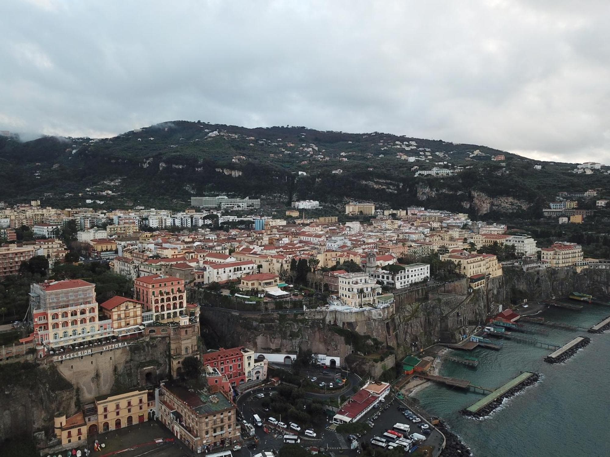 Yacht Club Capo Cervo Suites B&B