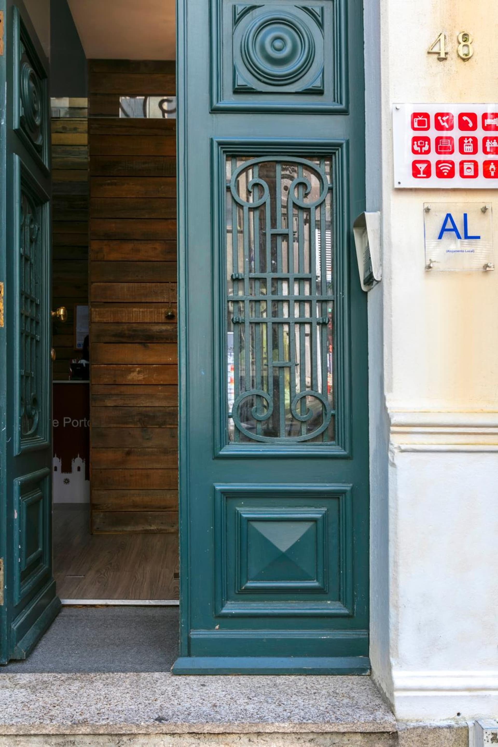 Guest House Porto Clerigus
