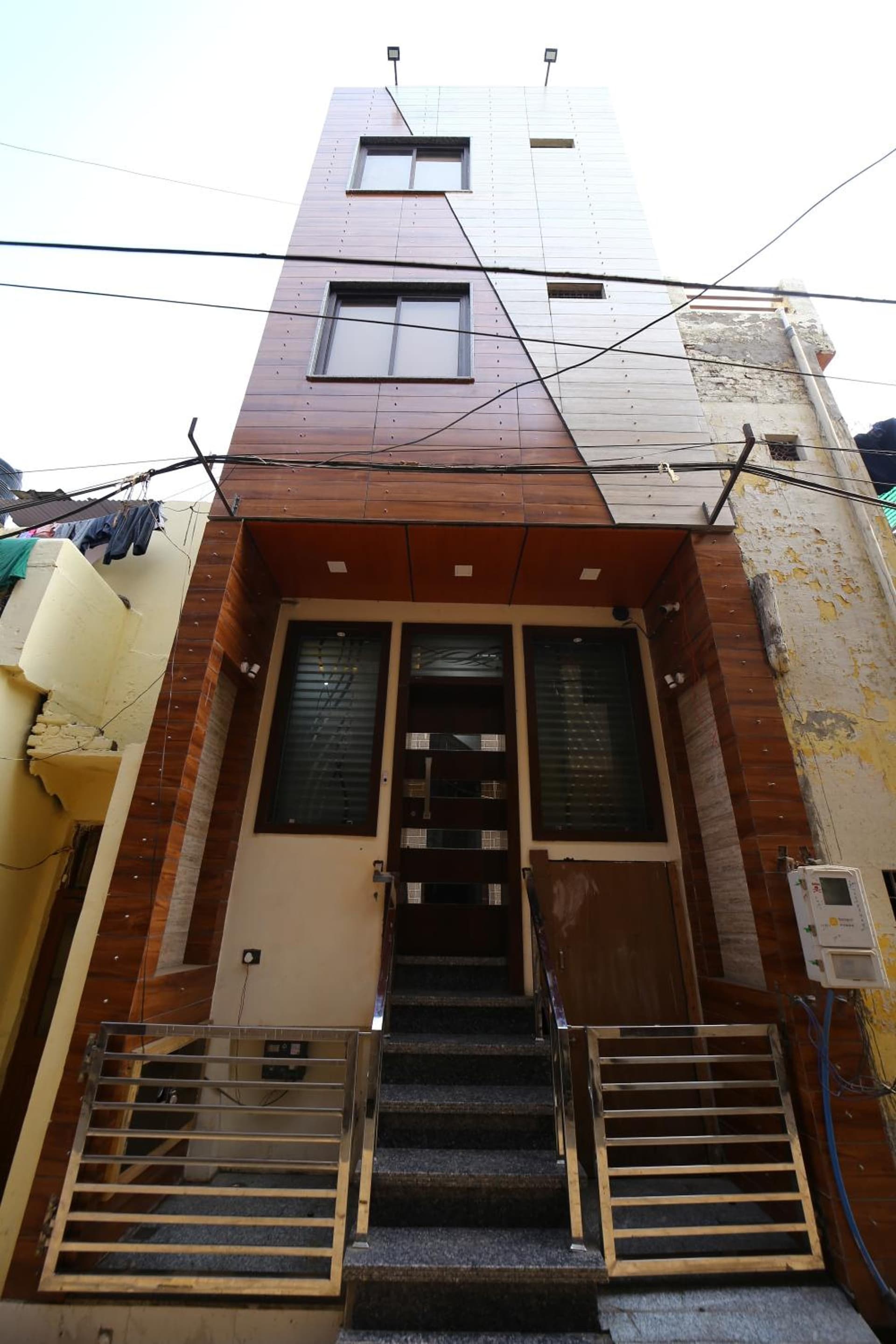 Hotel Byke Ride - Walkable from Agra Cantt Railway Station