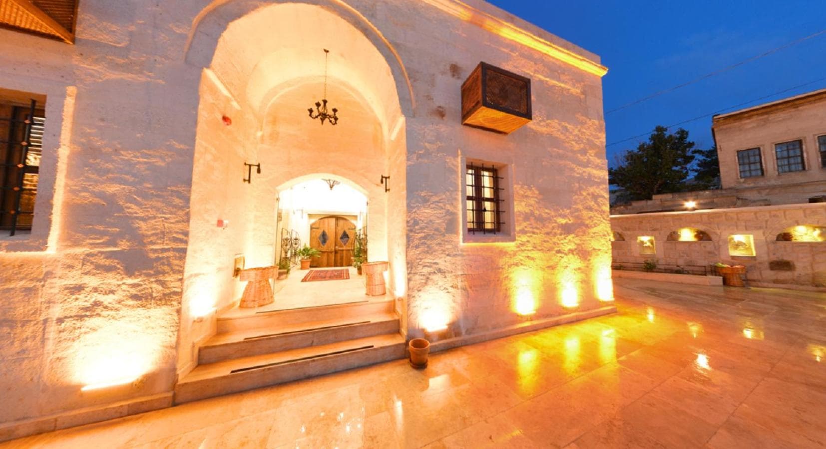 Pegas Cave Suites