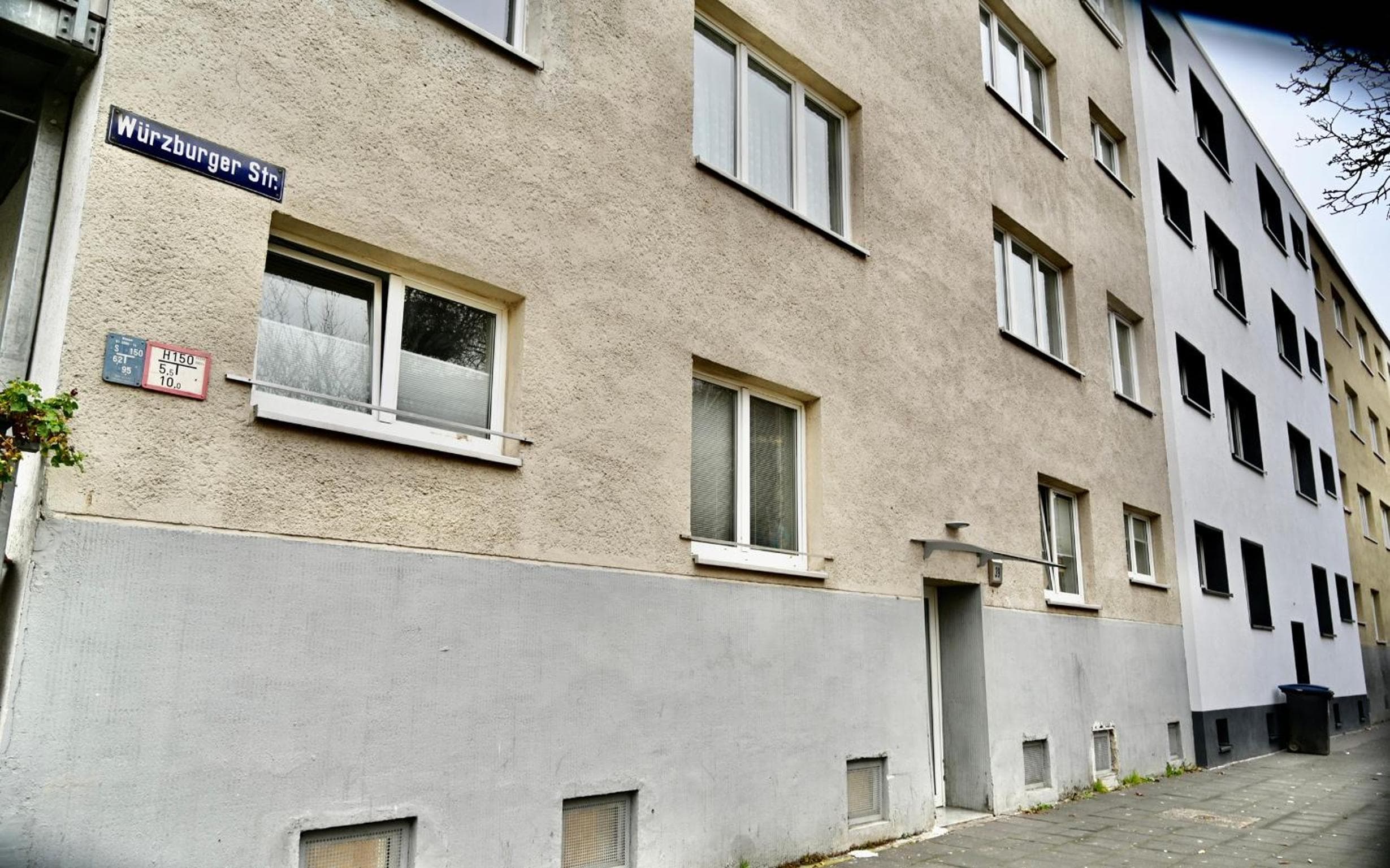 Holiday Home Cologne with Balkon - near KölnMesse - temporary living-