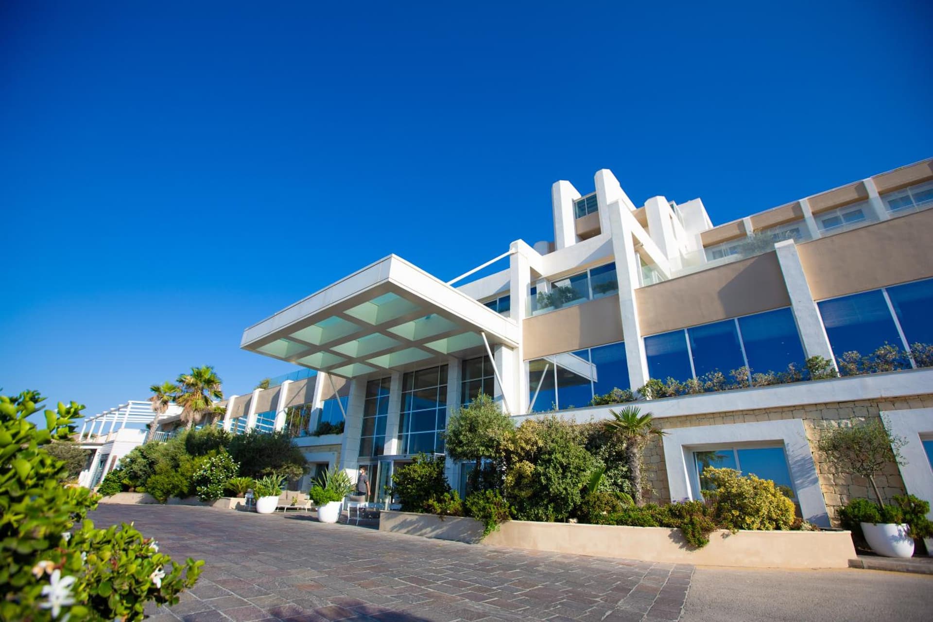 Salini Resort