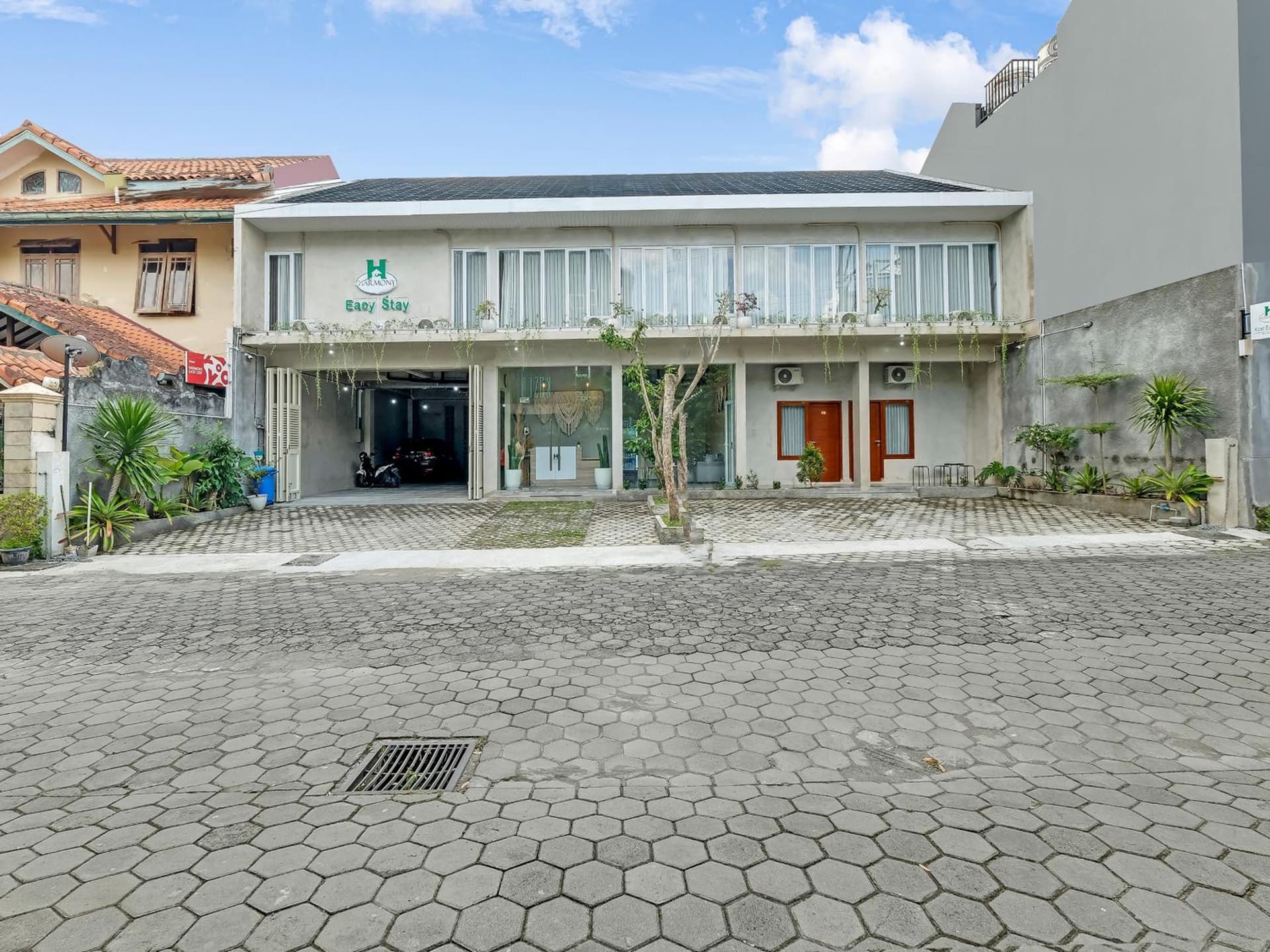 Capital O 90983 Harmony Easy Stay