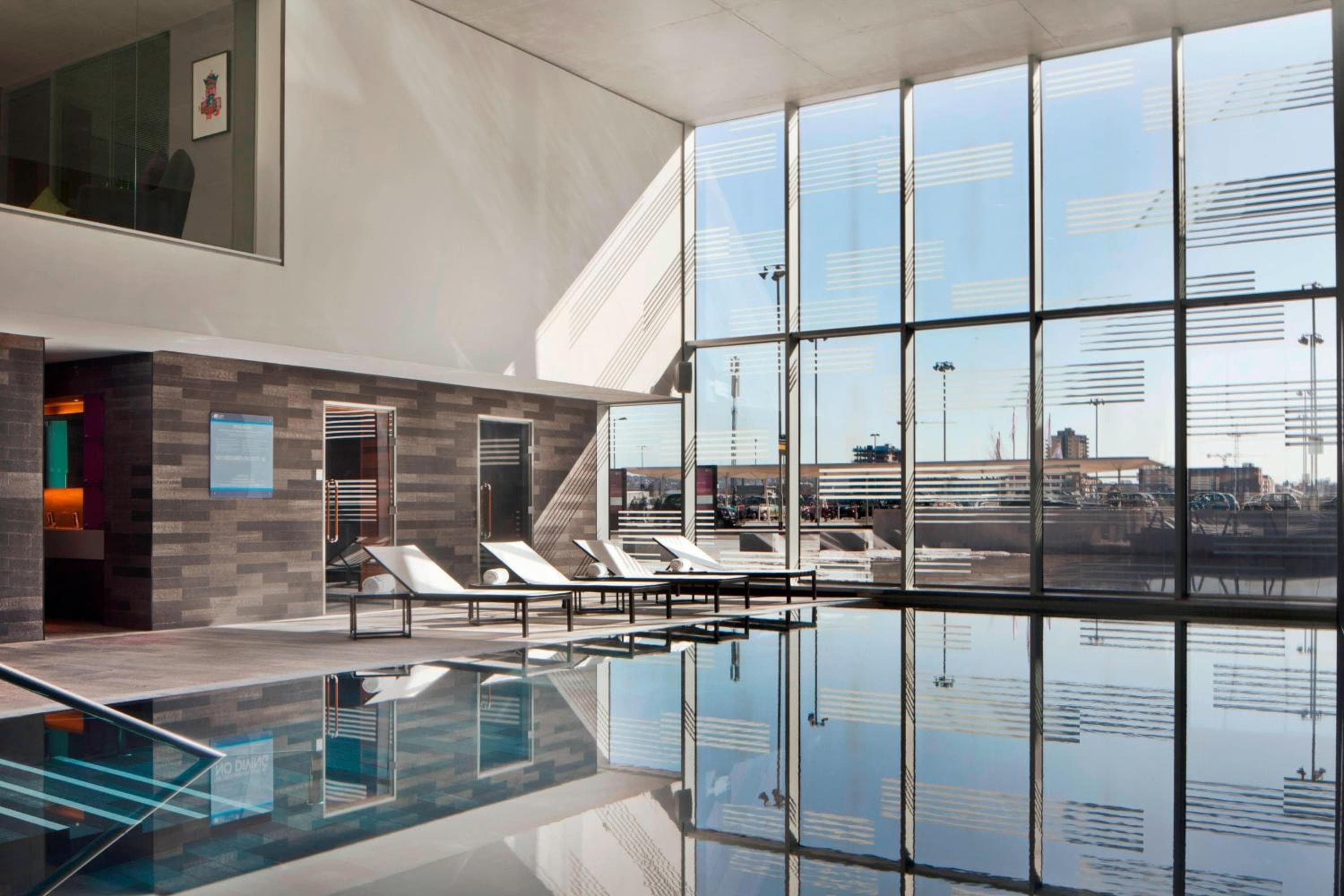 Aloft by Marriott London Excel